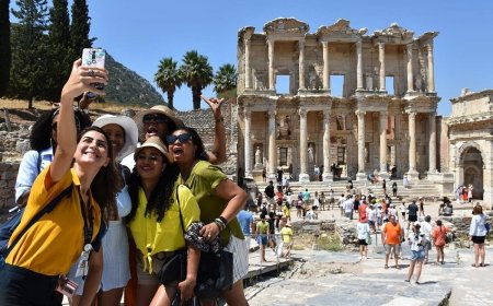 The Fascinating History of Kuşadası: From Ancient Settlements to a Modern Holiday Haven